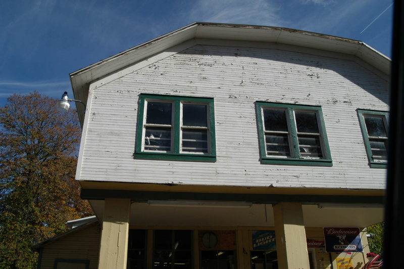 Pulaski Grocery (Pulaski Mall) - October 2003 Photo
